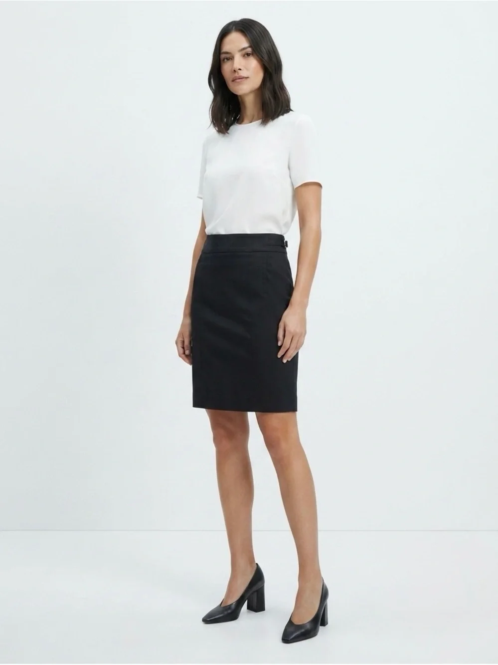 [Zara] Classic Black Pencil Skirt
